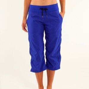 Lululemon studio II crop pants Sz 8 women